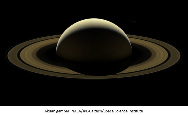 saturnus 1.png (110 KB)