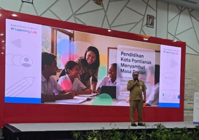 PLT Kepala Dinas Pendidikan dan Kebudayaan Kota Pontianak menjadi Keynote Speaker pada Kegiatan Google For Education AI Learning Lab